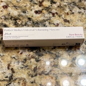 Rare Beauty Perfect Strokes Universal Volumizing Mascara — Black
